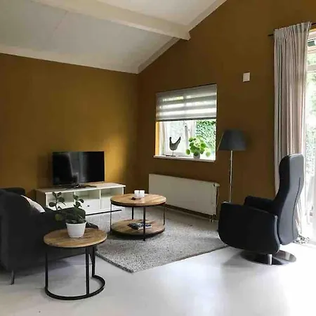 Sfeervol Vakantiehuis Op De Veluwe 2-6 Personen Putten Exterior photo